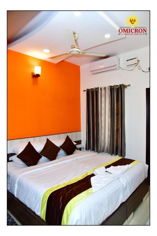 Hotel Omicron 1 BHK Studio room Bangalore Esterno foto